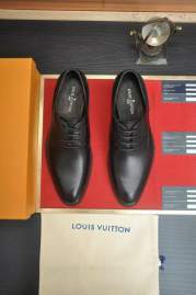 Picture of Louis Vuitton Shoes _SKULVsz38-45hnh073014629